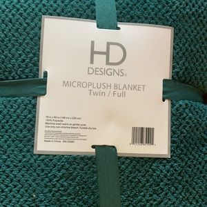 MICROPLUSH BLANKET TWIN/FULL